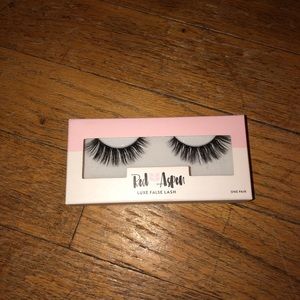 Red Aspen Makeup - NEW Red Aspen Ericka Lashes Red Aspen Makeup - NEW Red Aspen Ericka Lashes